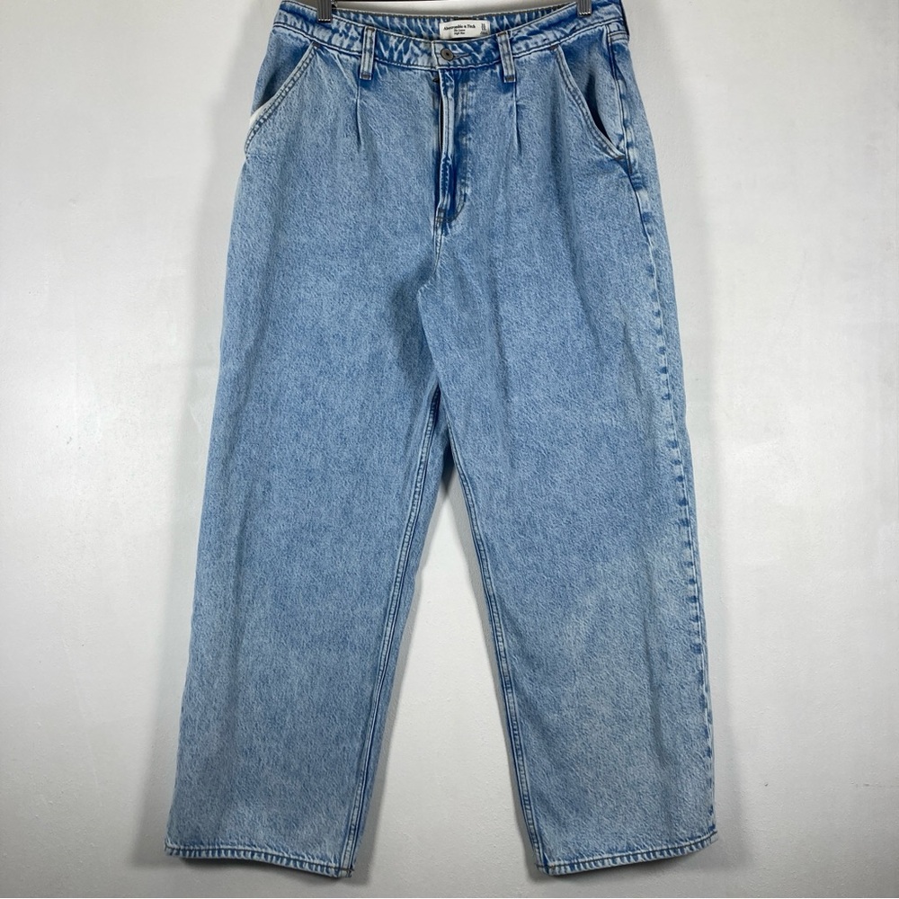 Abercrombie & Fitch The Loose High Rise Curve Love Women Jeans Size 31/12 Baggy